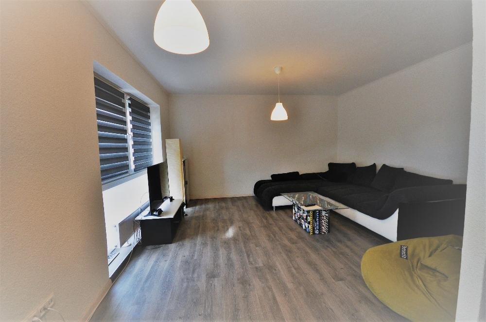Barrierefreie moderne Wohnung mit Terrasse und neuer EBK im Stadtzentrum von WSW