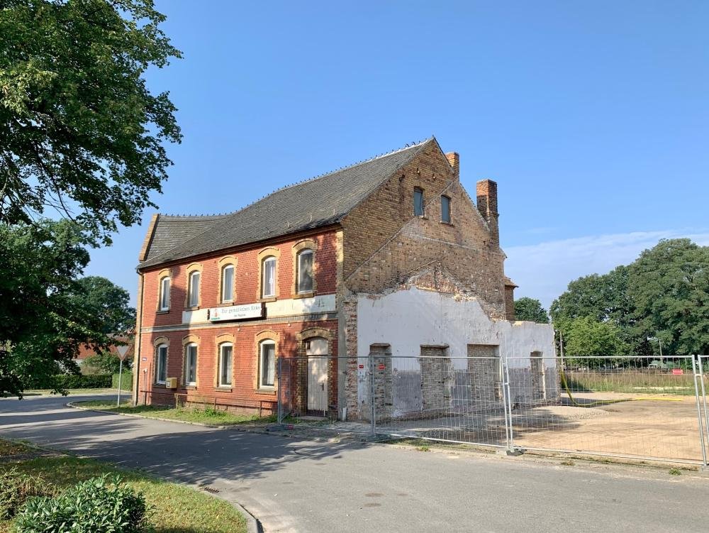Interessantes Wohn- u. Geschäftshaus zum Sanieren in Rohne