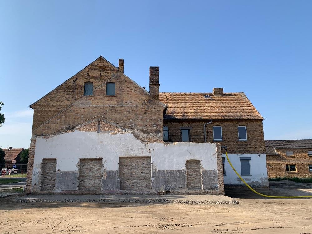 Interessantes Wohn- u. Geschäftshaus zum Sanieren in Rohne