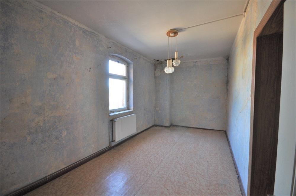 Interessantes Wohn- u. Geschäftshaus zum Sanieren in Rohne