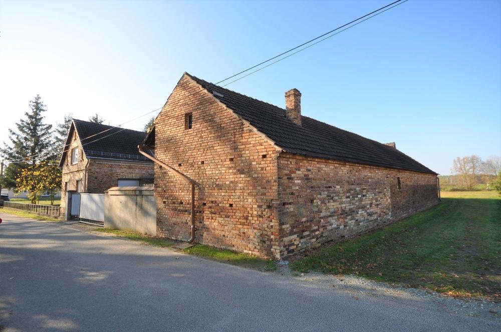 Interessanter 3-Seiten-Bauernhof mit angrenzender Wiese in Rohne