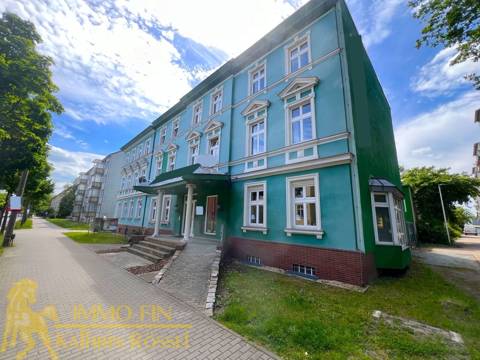 Renditeträchtiges Immobilienangebot in CB-Bestlage mit vielfältigen Nutzungsmöglichkeiten