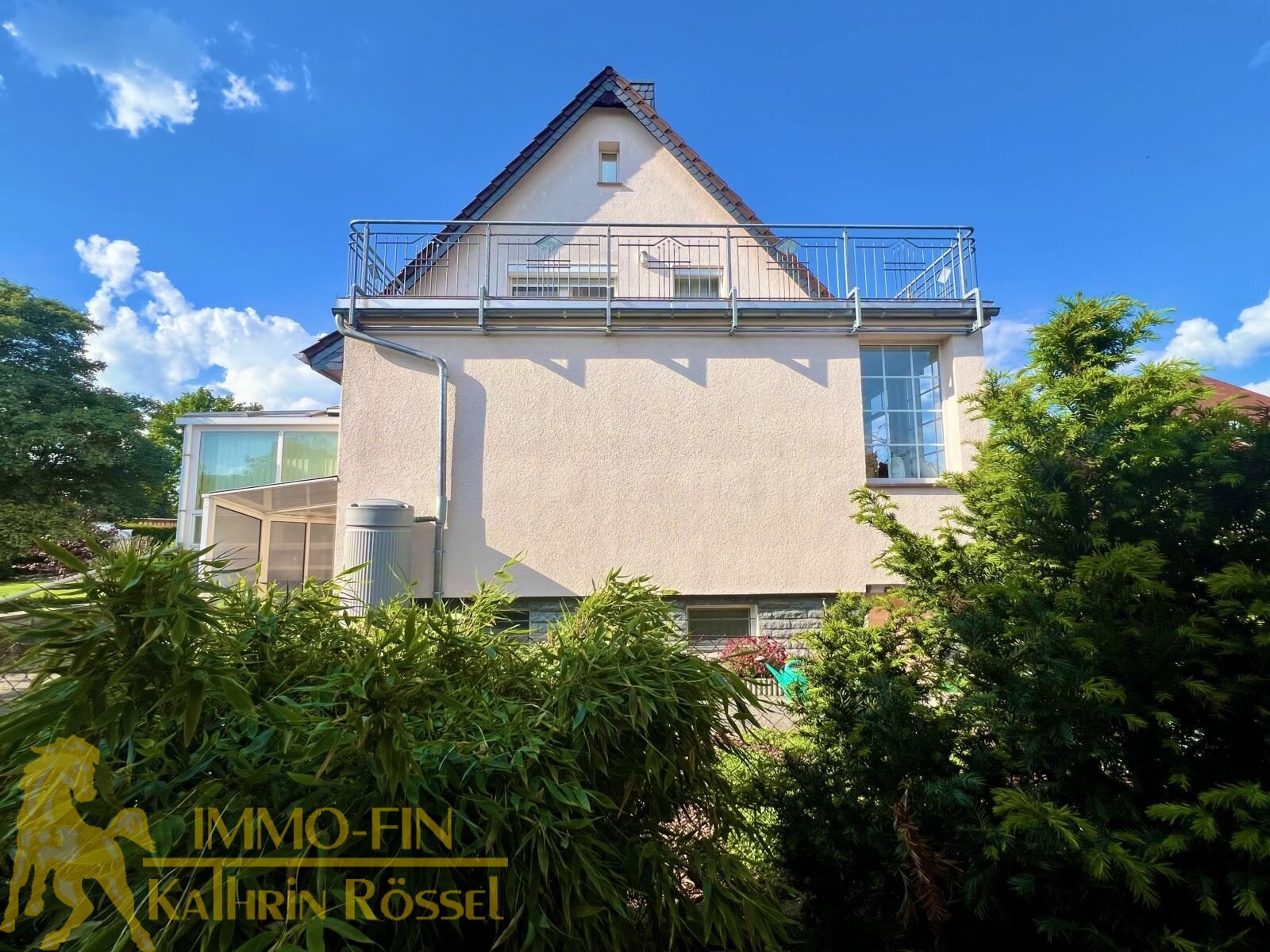 Großzügiges Einfamilienhaus mit Wintergarten und Doppelgarage in ruhiger Lage von Weißwasser