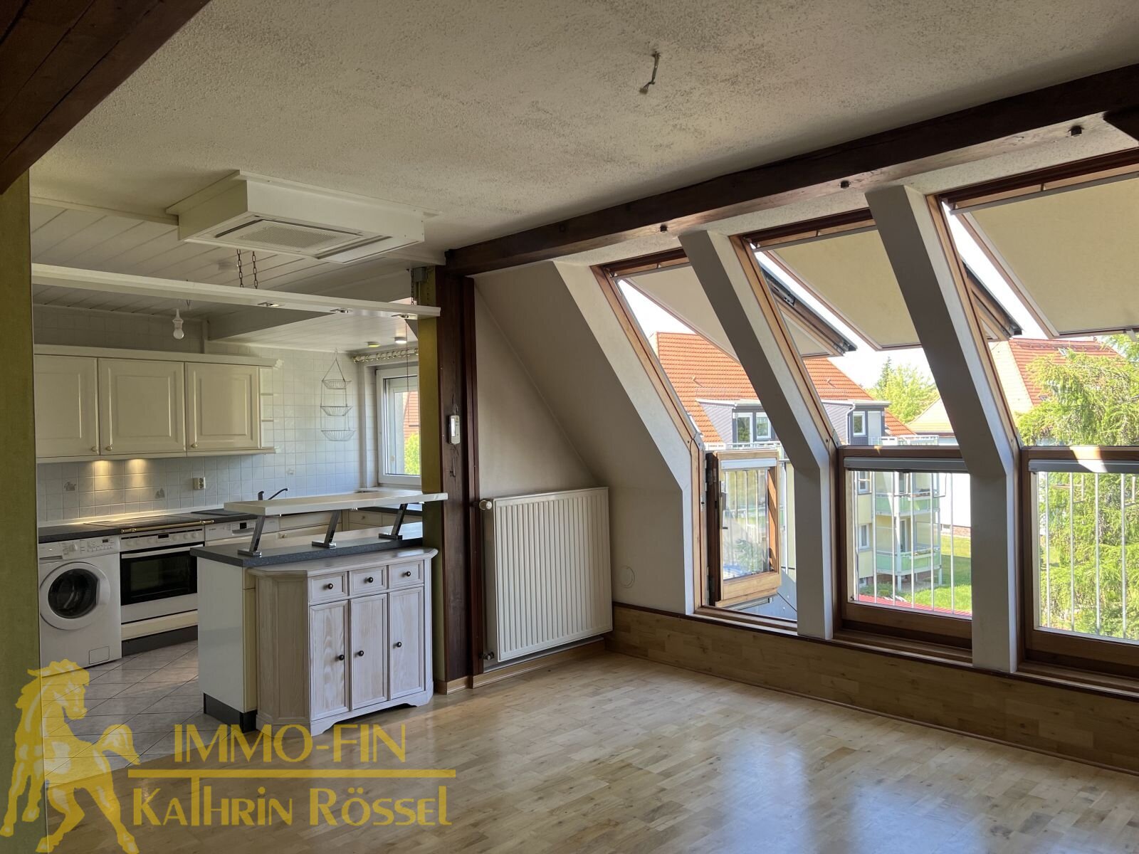 Kapitalanlage oder Selbstnutzung: Flexibles Immobilienpaket mit Maisonette-Traum und Balkon
