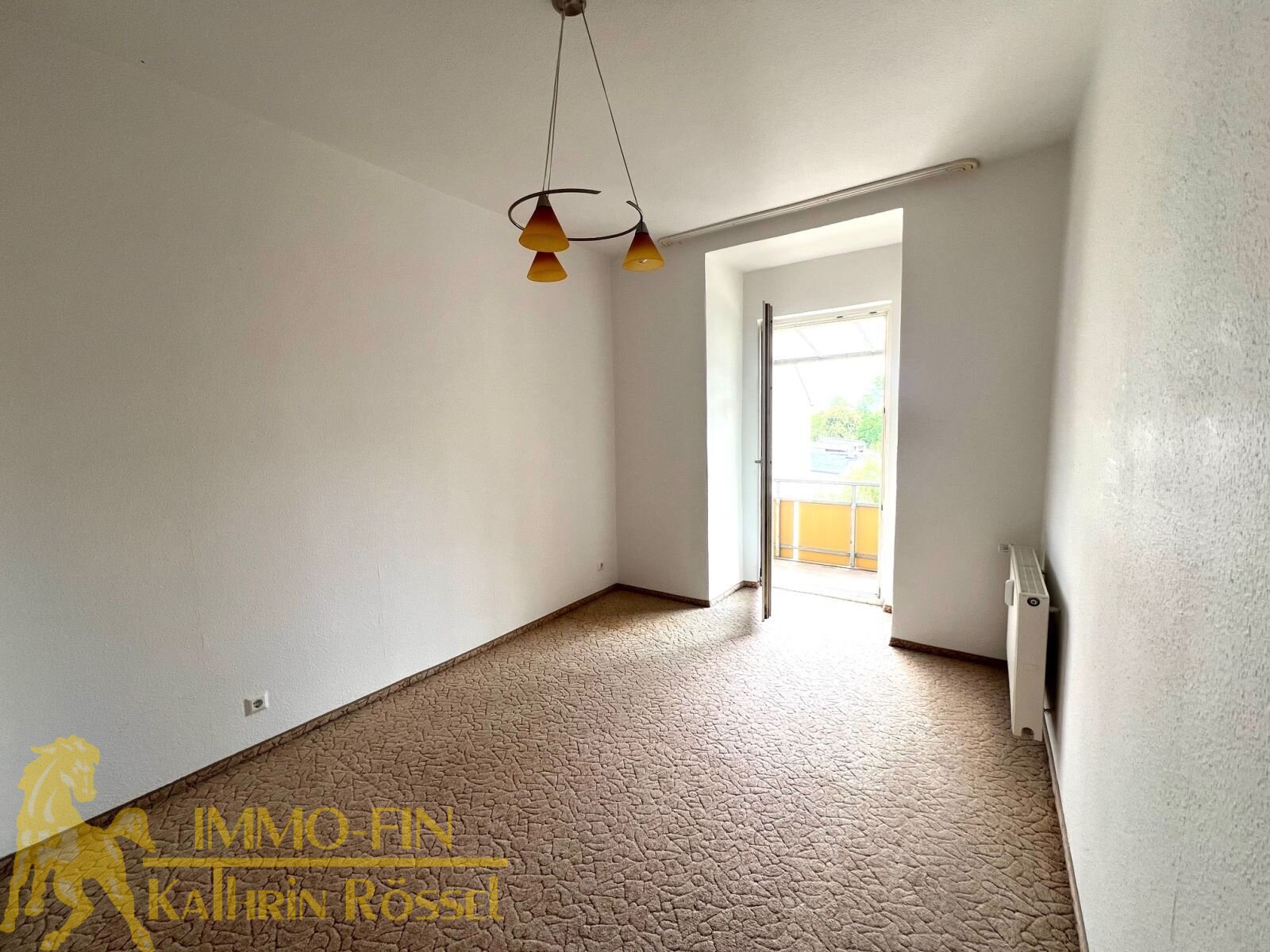 3 RWE mit Balkon in zentraler Innenstadtlage mit Einbauküche