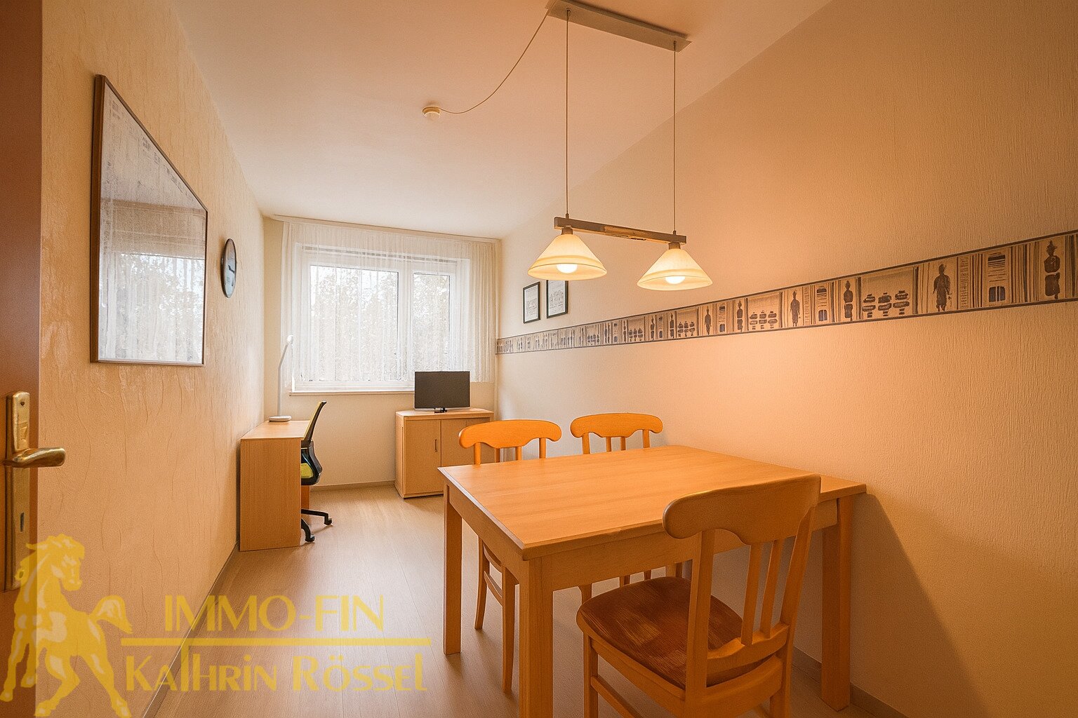 Praktische Vierzimmerwohnung mit Einbauküche in Krauschwitz