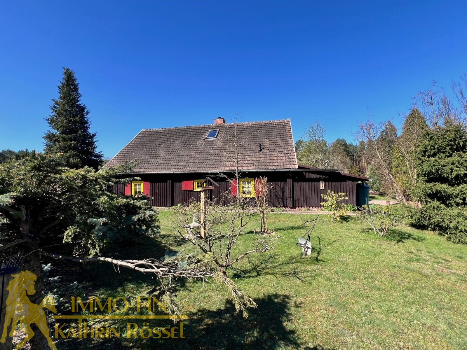 Bauernhof in Alleinlage mit großer angrenzender Wiese