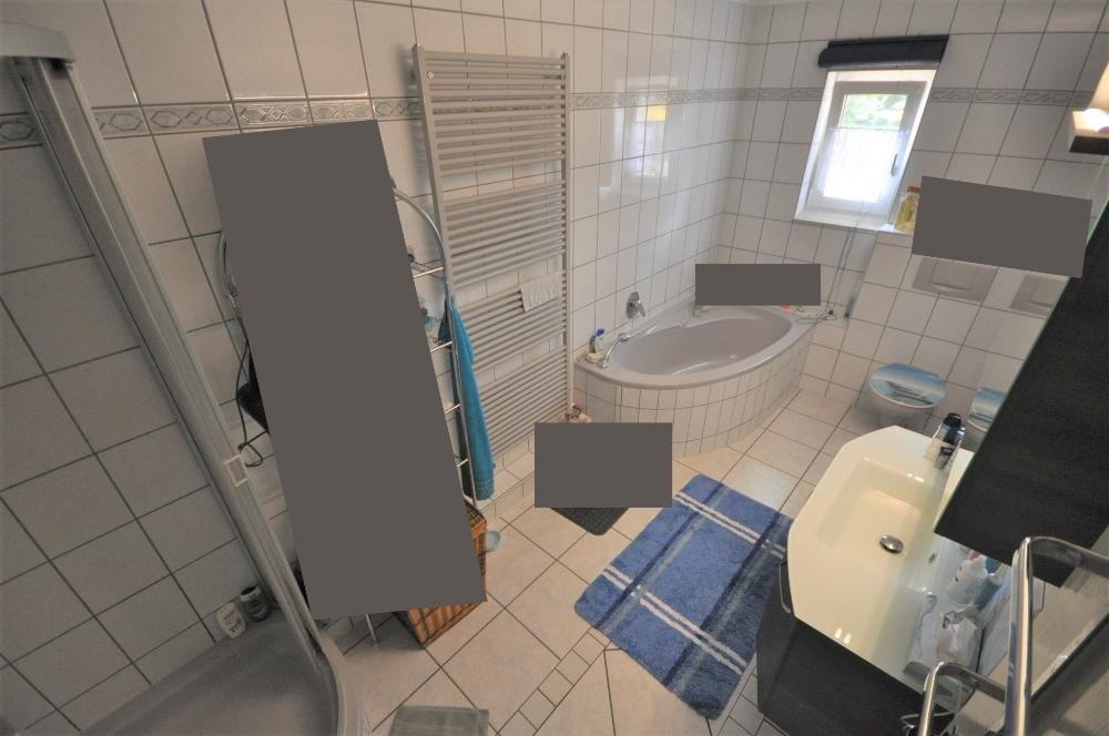 Wohnhaus EG Bad