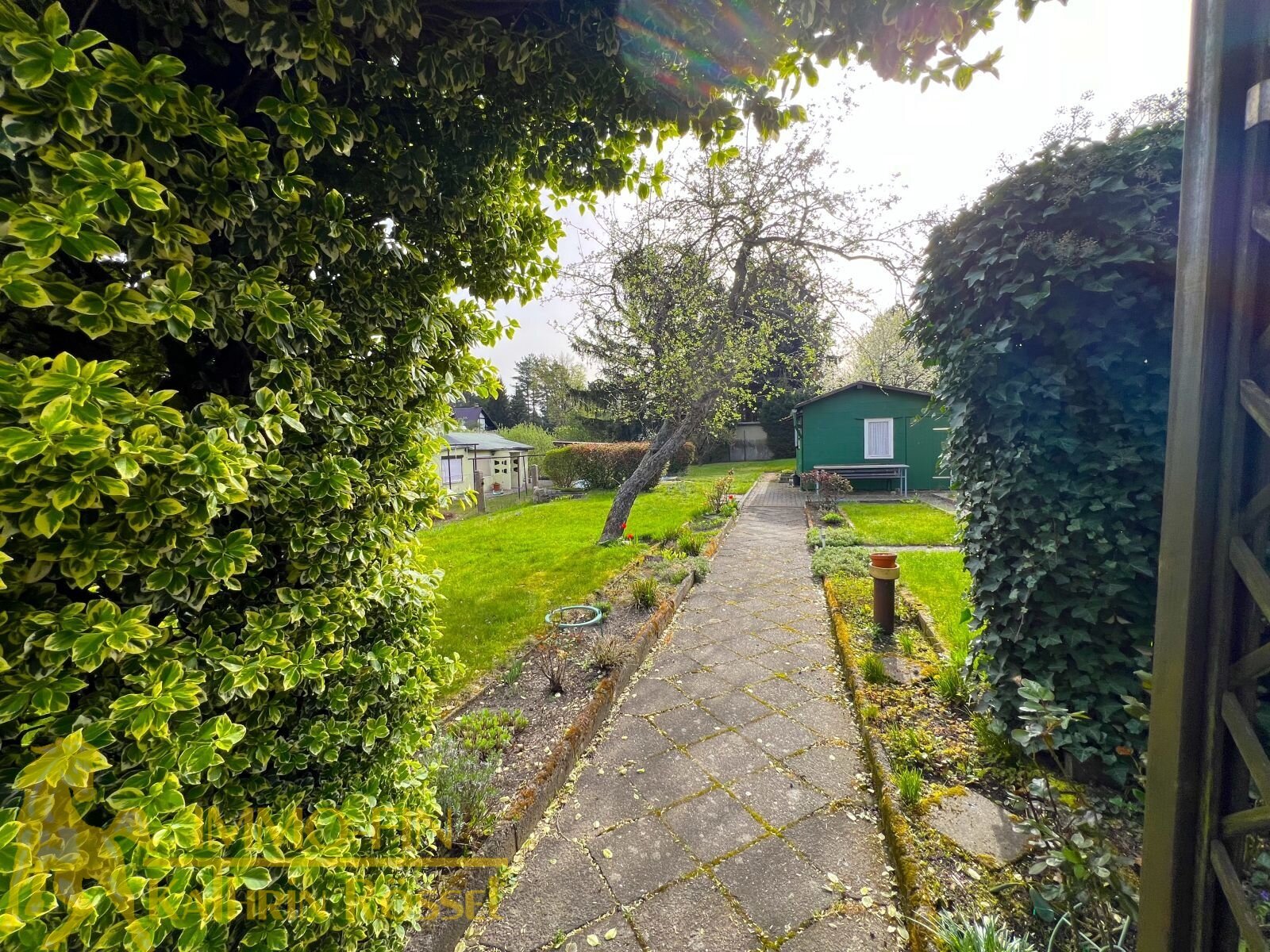 Zuwegung zur Gartenlaube