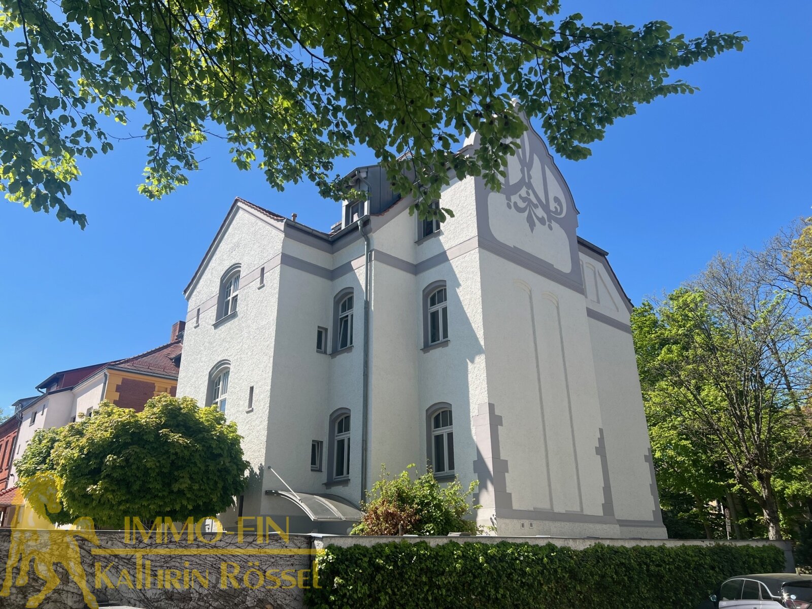 Ostansicht vom Nachbarn aus Ostansicht vom Nachbarn aus