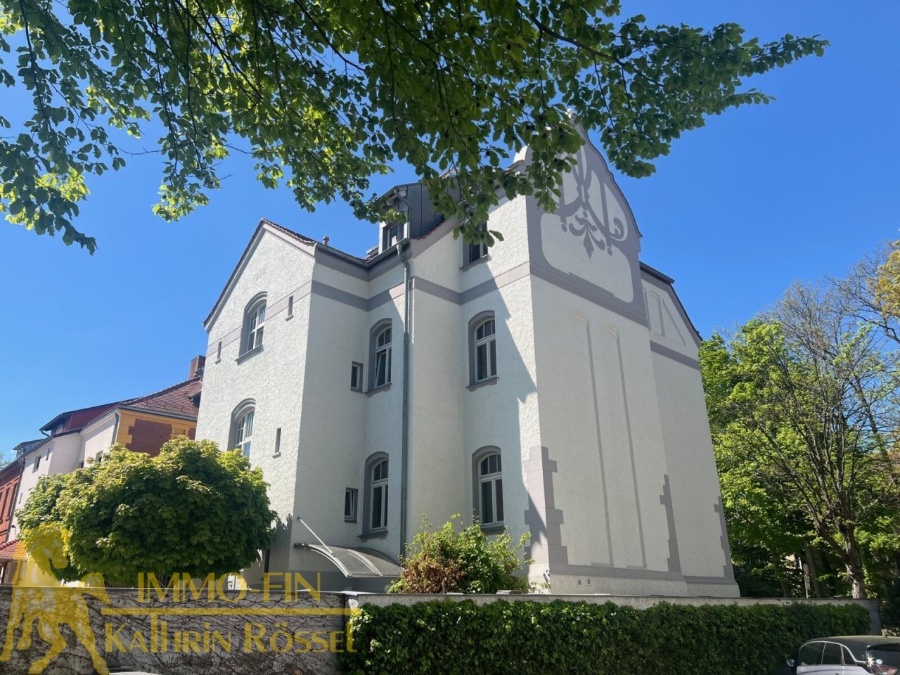 Ostansicht vom Nachbarn aus Ostansicht vom Nachbarn aus