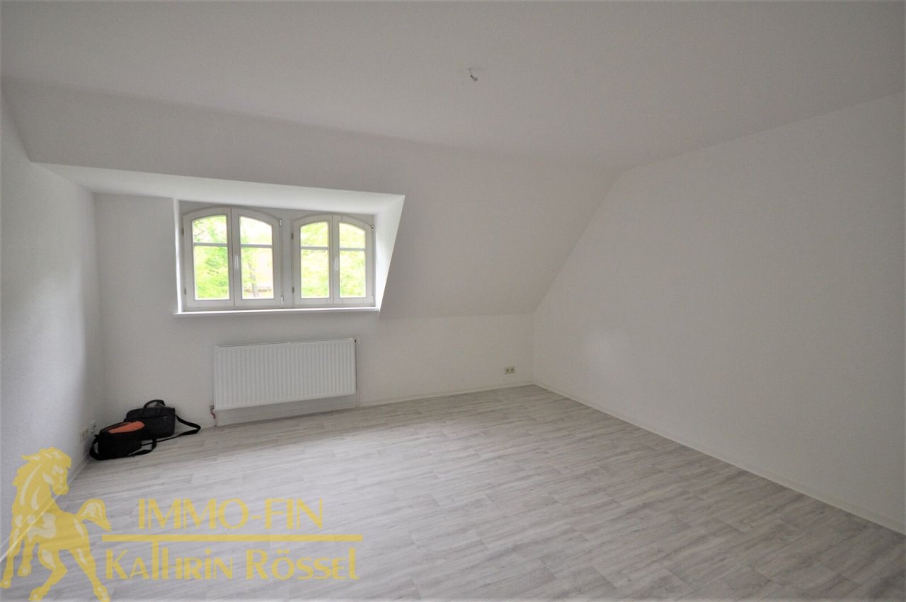 2. OG rechts Wohnzimmer 2. OG rechts Wohnzimmer
