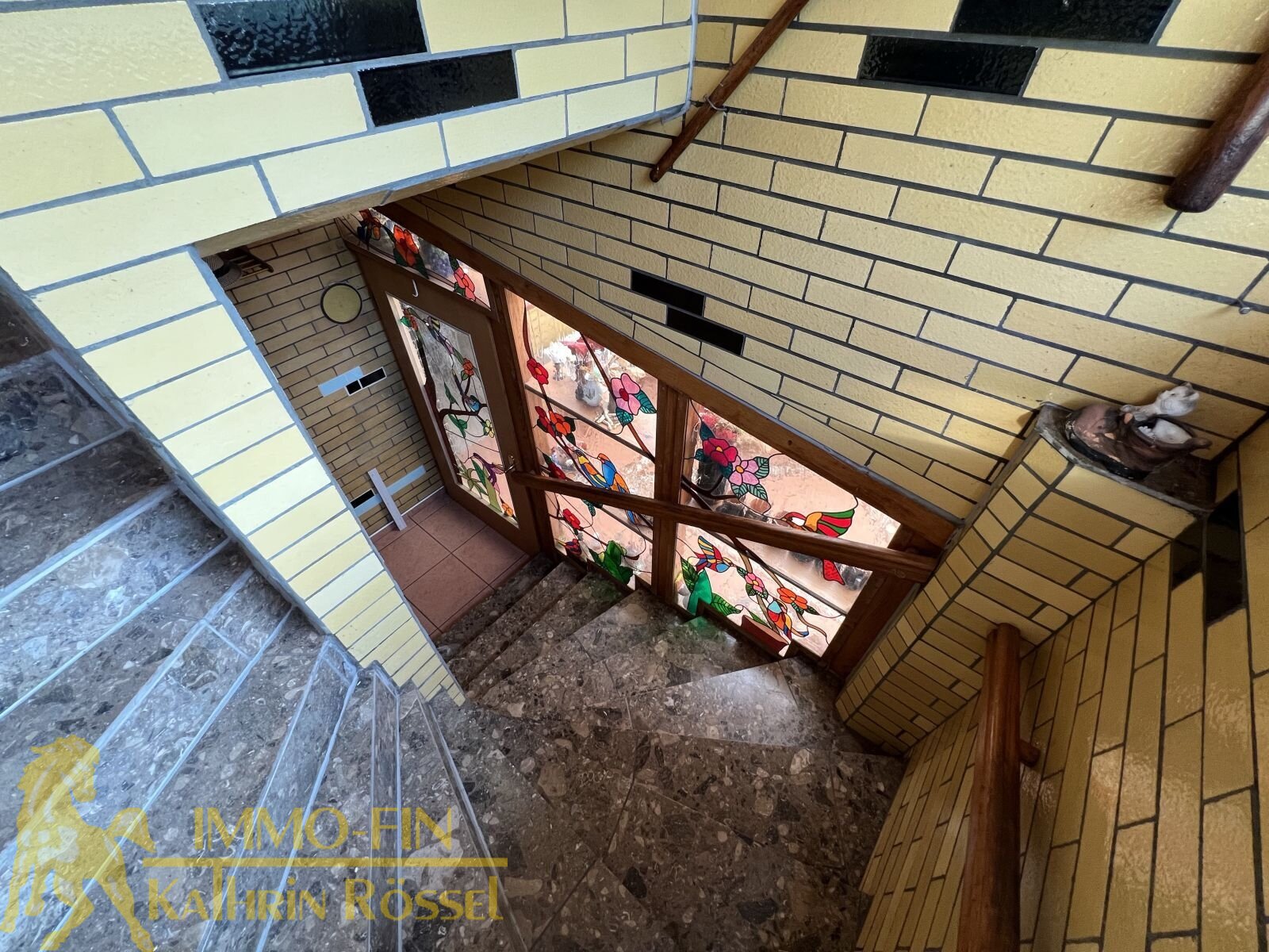 Wohnhaus - EG - OG: Geschosstreppe Wohnhaus - EG - OG: Geschosstreppe