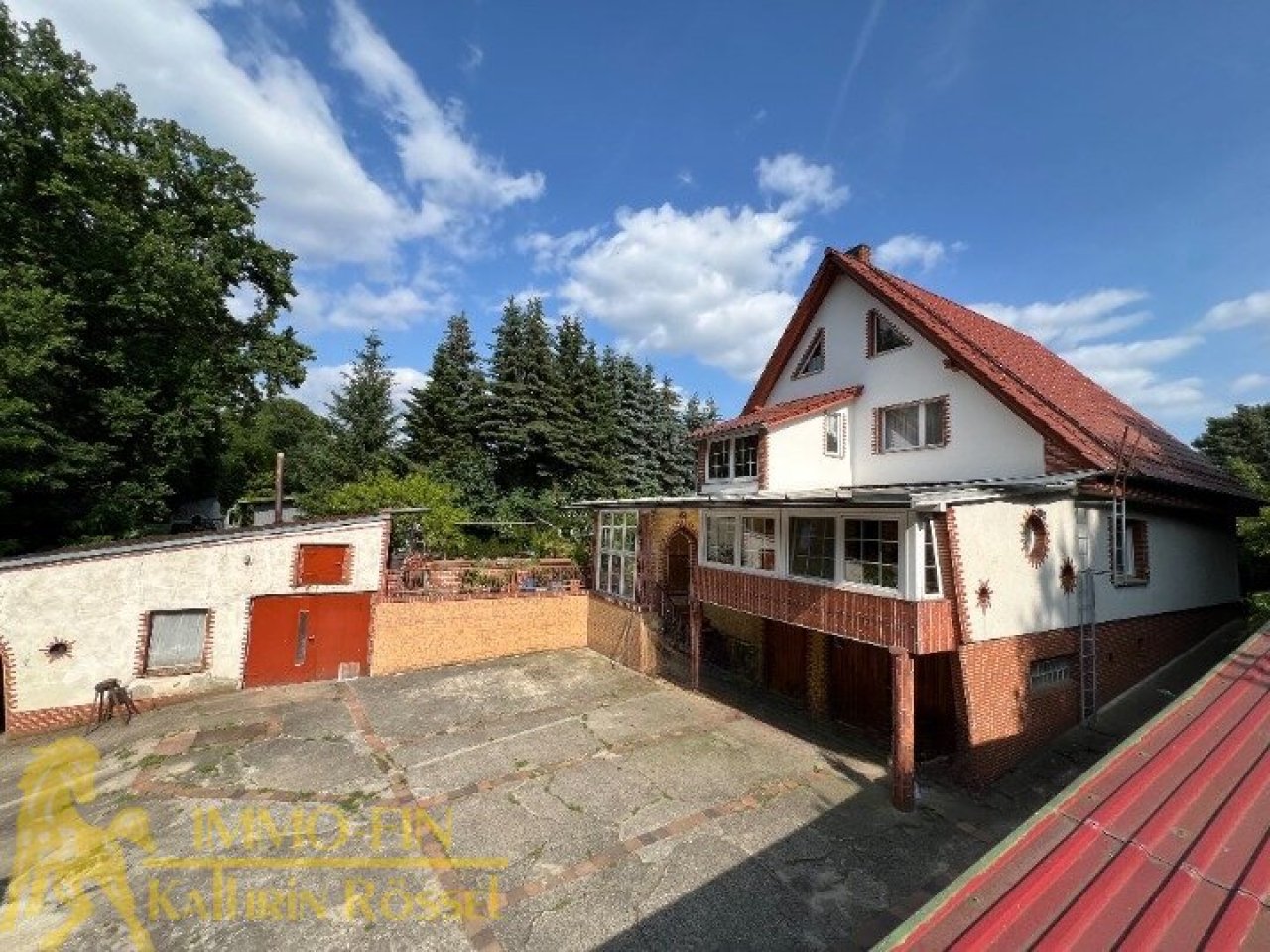 Wohnhaus: Blick in den Hof (NW) Wohnhaus: Blick in den Hof (NW)