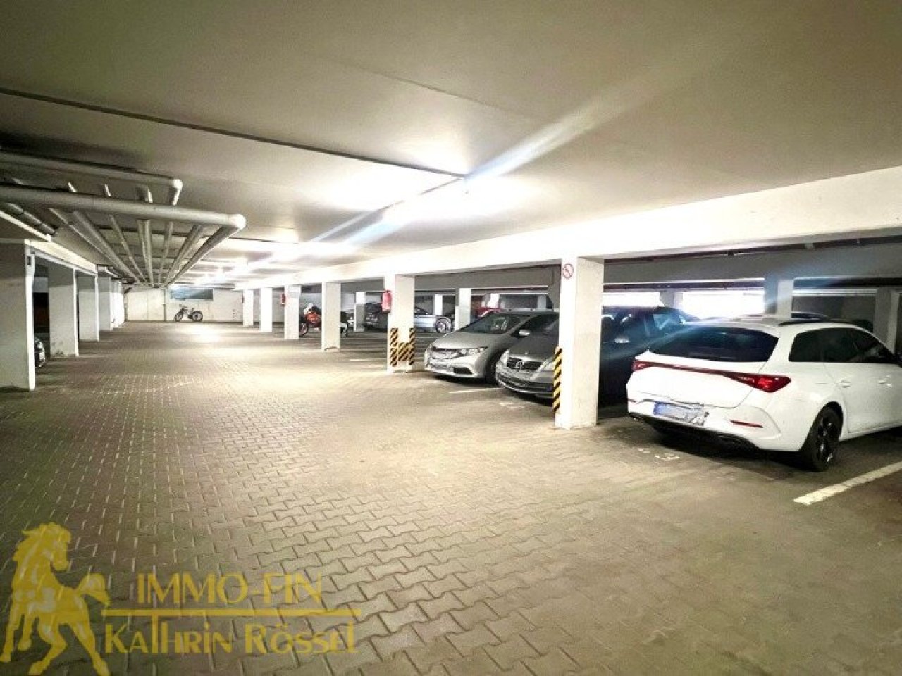Blick in die Tiefgarage Blick in die Tiefgarage