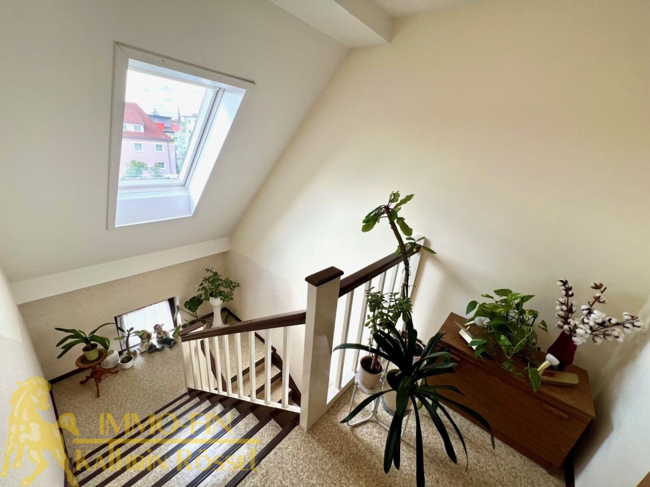 Treppenhaus in das DG führend Treppenhaus in das DG führend