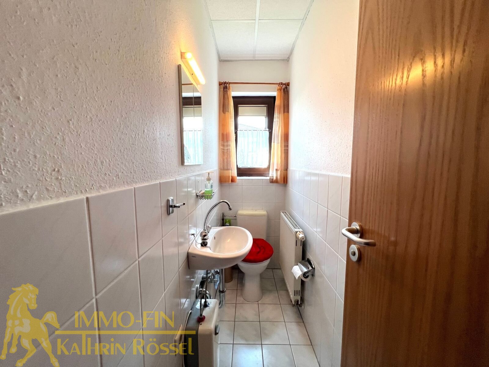 EG rechts: WC EG rechts: WC