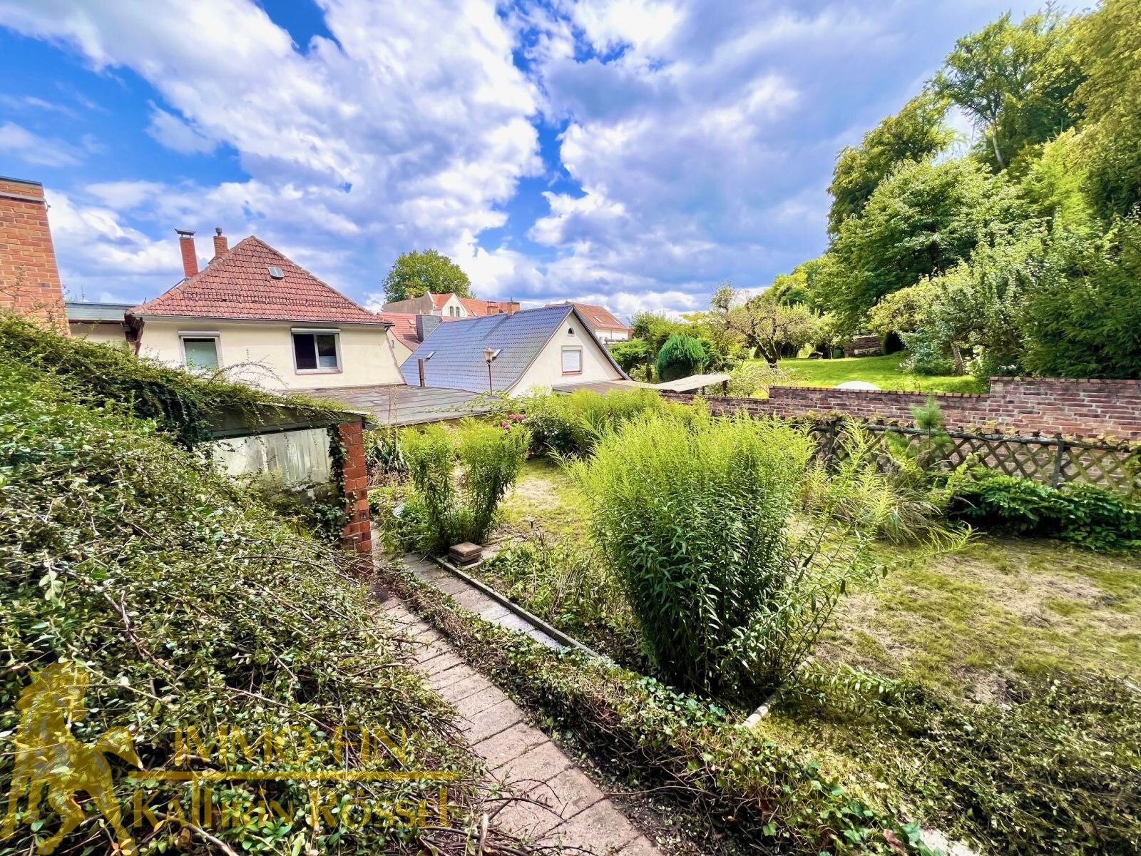 Blick auf den Garten vom Bergpark aus Blick auf den Garten vom Bergpark aus
