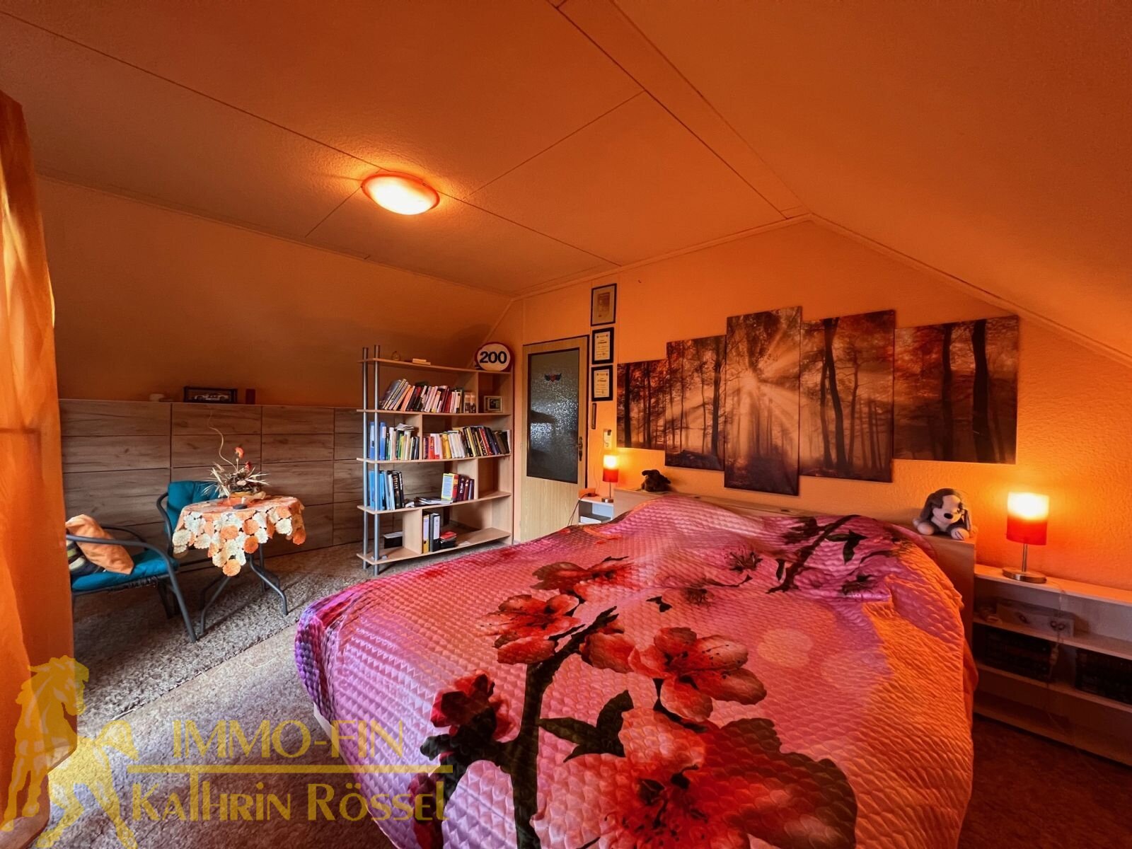 DG: Zimmer Rtg West mit Balkon DG: Zimmer Rtg West mit Balkon