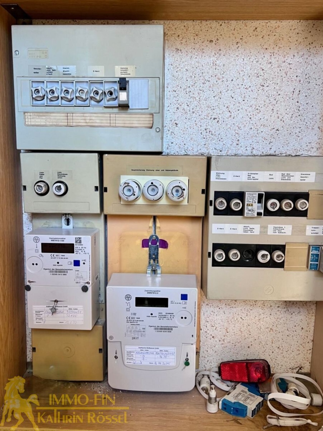Zählerschrank im Hausflur