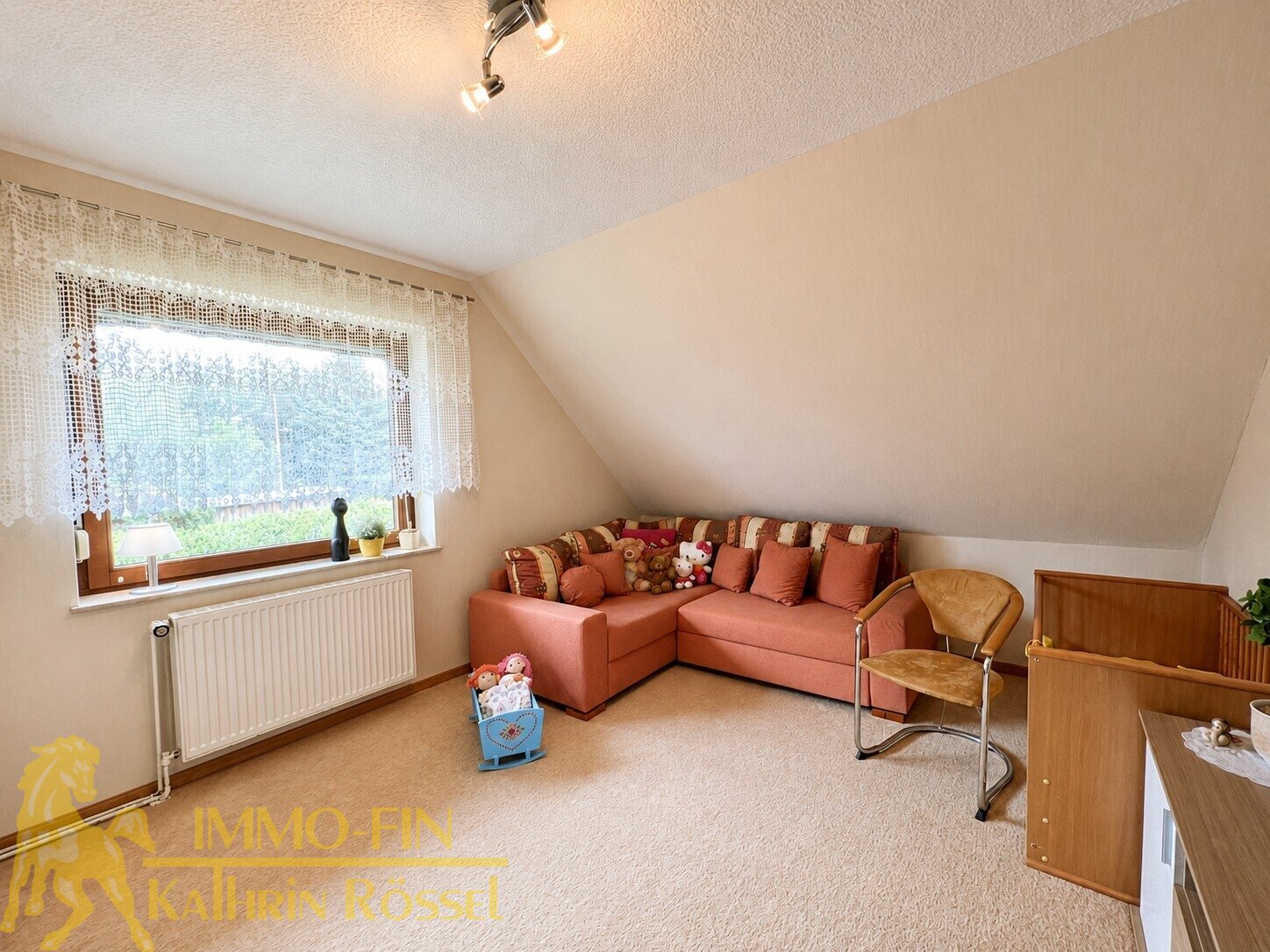 OG: Kinderzimmer Rtg. Ost OG: Kinderzimmer Rtg. Ost