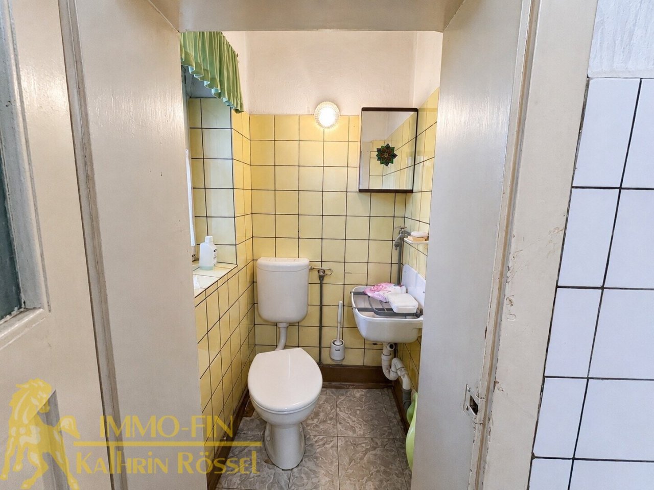 EG: WC neben Bad (KI-optimiert) EG: WC neben Bad (KI-optimiert)